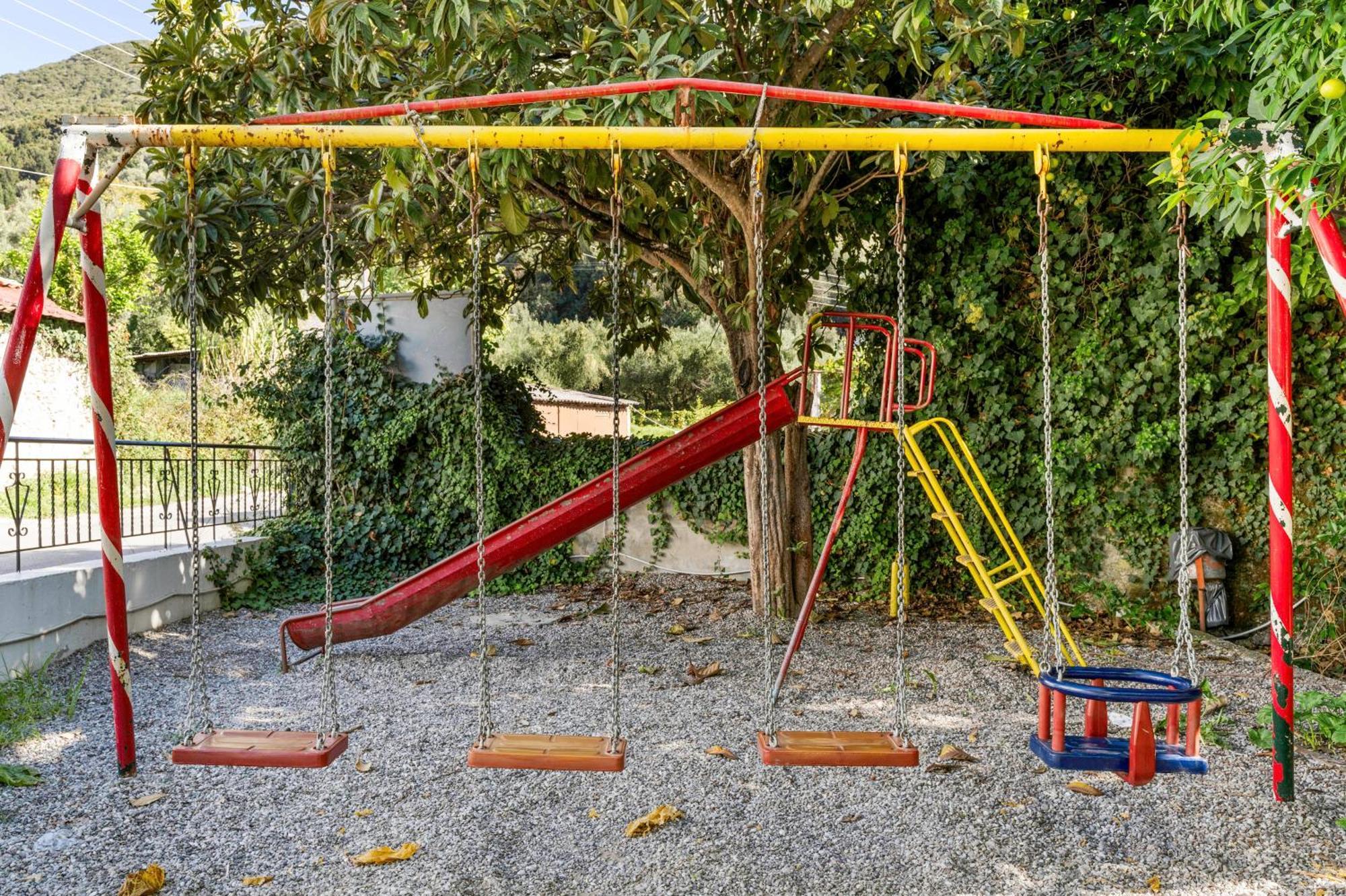Verani Residence Parking Balcony Playground Sívros Exterior foto